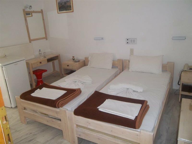 Knossos Hotel كالاماكي المظهر الخارجي الصورة